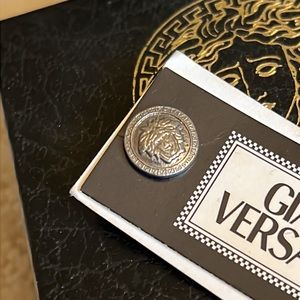 VERSACE Vintage Tie Pin. Original package